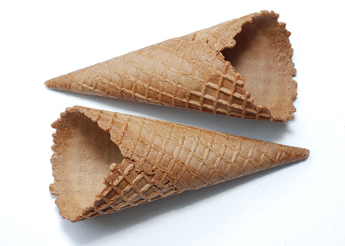 CE Ice Cream Sản xuất liên quan Sô cô la nhúng Waffle Cones Hình nón Shpe