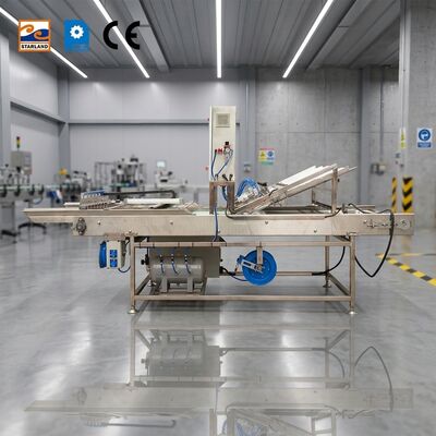 Dễ dàng cài đặt phụ kiện cho dây chuyền sản xuất nón